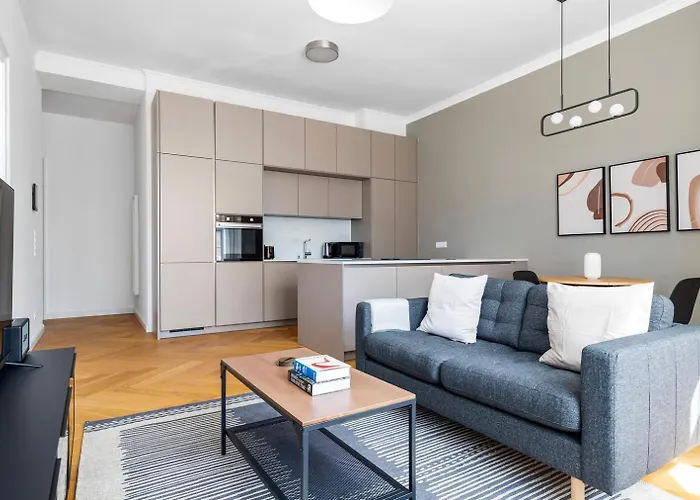 Luxury Neighborhood * Viena